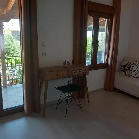 Ligeia House *